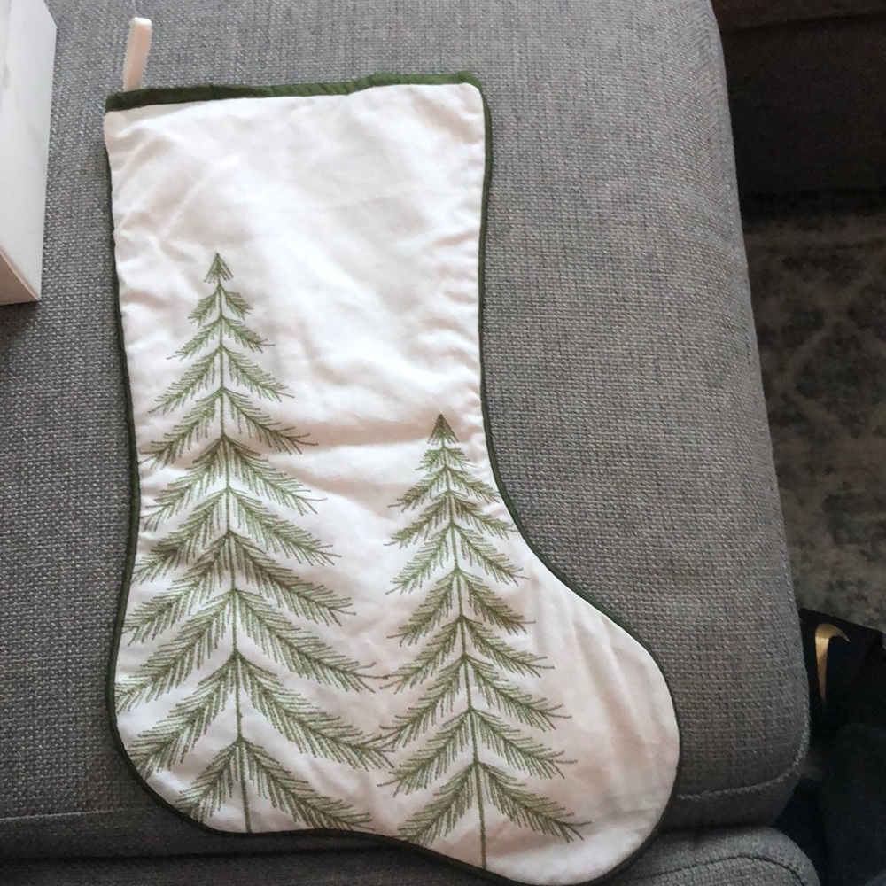 White Stocking, Green lining